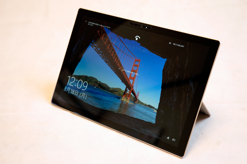 Surface Pro LTE (CPU i5/ストレージ: 128 or 256GB/メモリ: 4 or 8GB モデル)